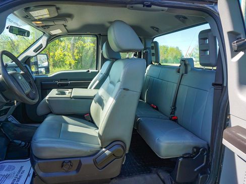 Used 2011 Ford F250 XL AWD/4WD image 18