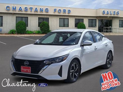 Used 2025 Nissan Sentra SV FWD image 1