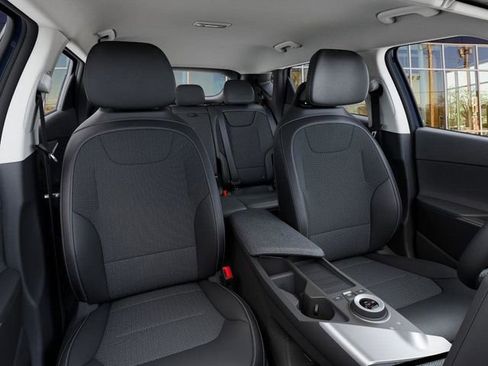 New 2025 Kia EV6 Light w/ Light LR Technology Package image 16