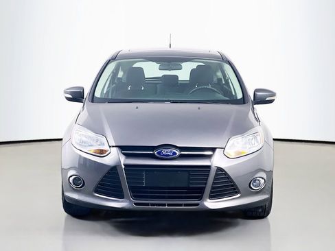 Used 2012 Ford Focus SE image 2