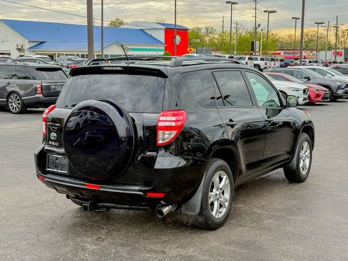 Used 2012 Toyota RAV4 4WD w/ Upgrade Value Pkg image 6