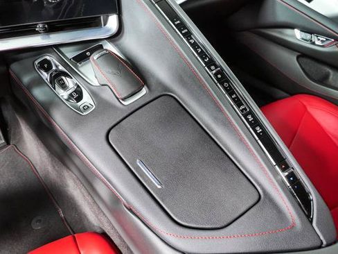 Used 2024 Chevrolet Corvette Z06 RWD image 19