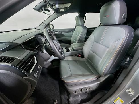 Used 2024 GMC Acadia AT4 AWD/4WD image 31