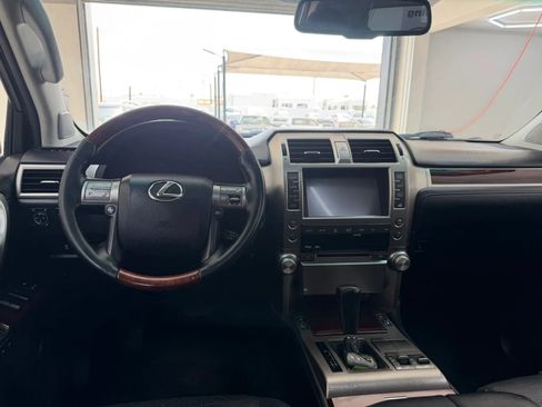 Used 2011 Lexus GX 460 w/ Convenience Pkg AWD/4WD image 24