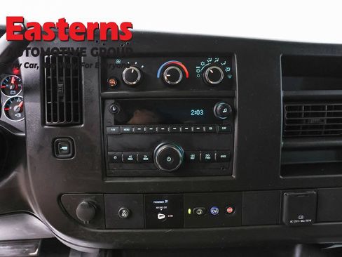 Used 2021 Chevrolet Express 2500 RWD image 11