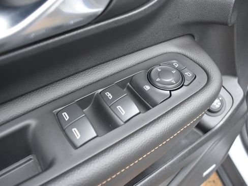 Used 2022 GMC Terrain AT4 w/ Infotainment Package II AWD/4WD image 11