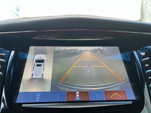 Used 2018 Cadillac Escalade Luxury image 18