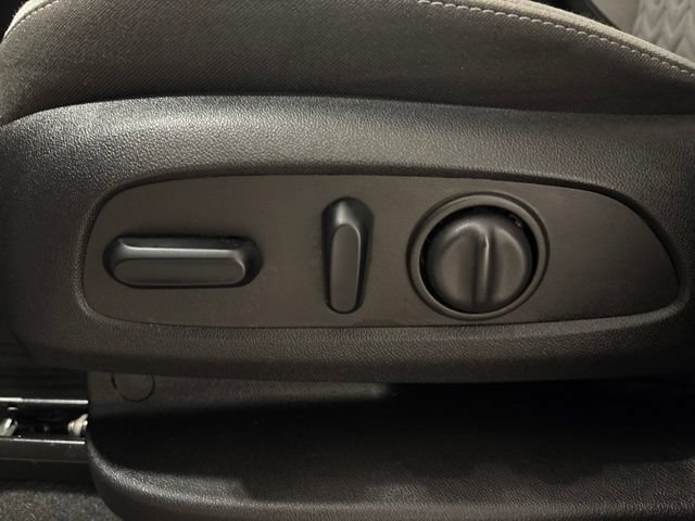 Used 2024 Chevrolet Equinox LT w/ LPO, Floor Liner Package AWD/4WD image 13