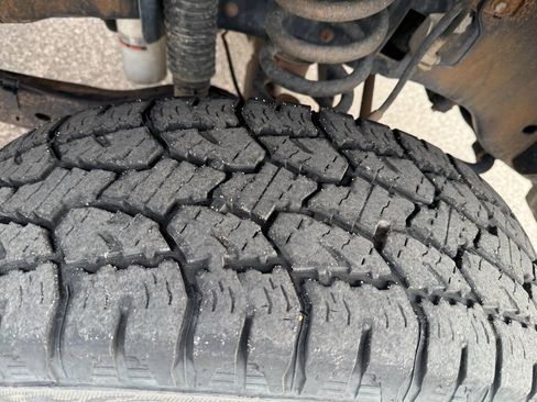 Used 2014 Ford F250 Platinum w/ FX4 Off-Road Package image 23