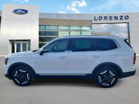 Used 2024 Kia Telluride S FWD image 8