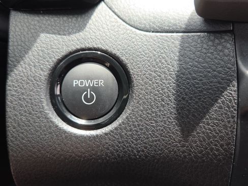 Used 2026 Toyota Camry SE FWD image 14