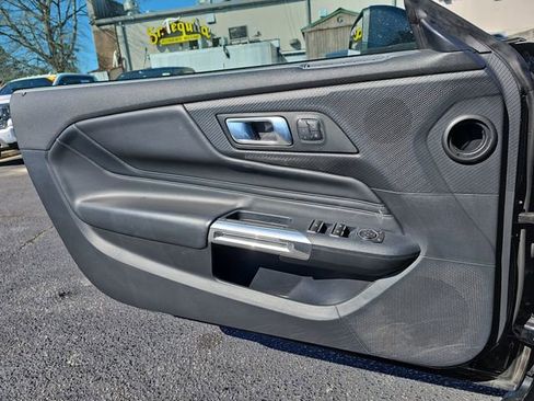 Used 2024 Ford Mustang Premium image 22