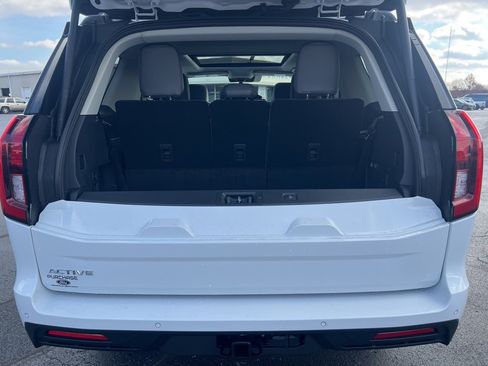 New 2025 Ford Expedition Active image 21