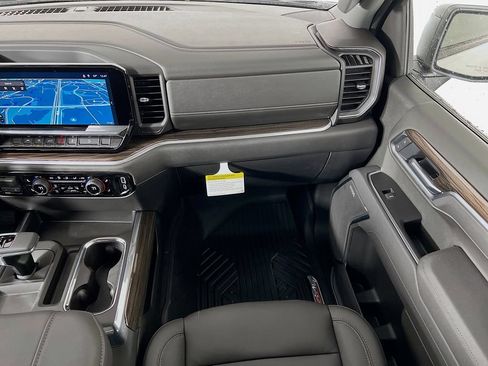 New 2026 Chevrolet Silverado 1500 LT Trail Boss w/ Convenience Package II AWD/4WD image 24