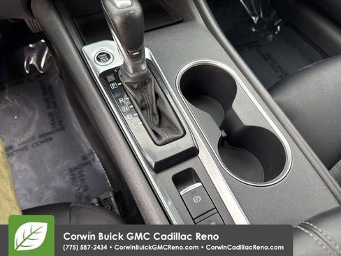 Used 2019 Nissan Altima 2.5 SV image 14