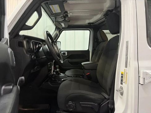 Used 2022 Jeep Wrangler Unlimited Sport AWD/4WD image 12