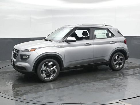 New 2026 Hyundai Venue SEL image 7