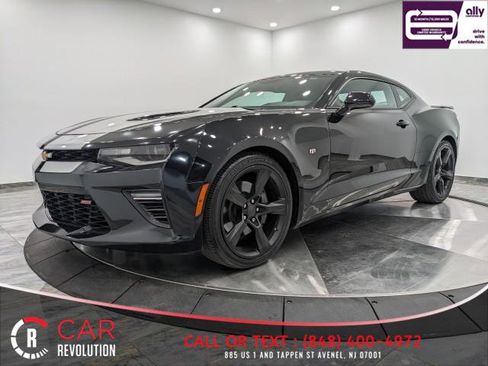 Used 2016 Chevrolet Camaro SS image 4