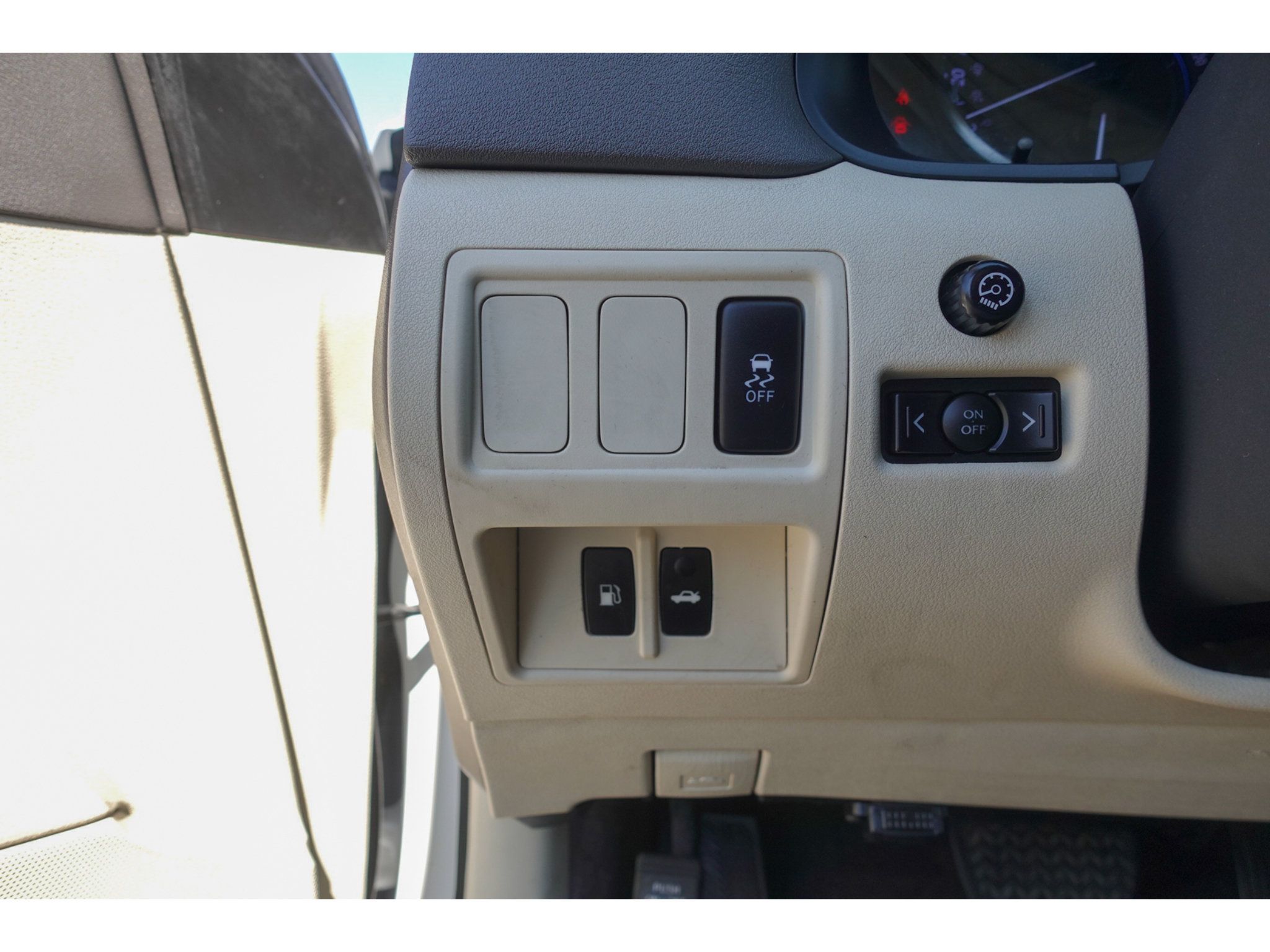 Used 2012 Lexus IS 250 w/ Premium Pkg Value Edition RWD image 12