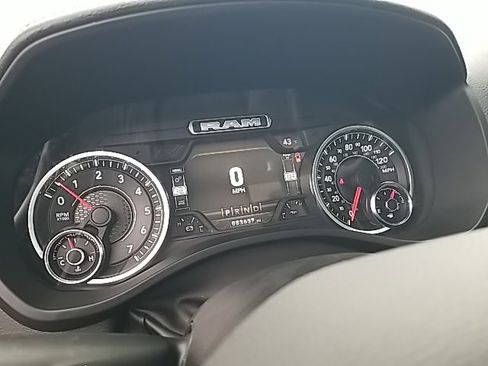 Used 2023 RAM 1500 Laramie image 22