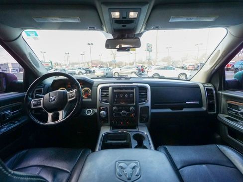 Used 2018 RAM 1500 Laramie w/ Convenience Group image 15