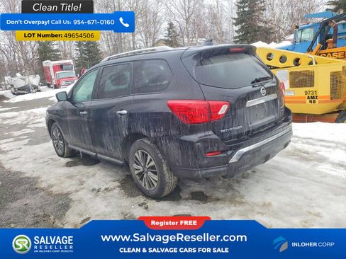 Used 2019 Nissan Pathfinder SL image 3