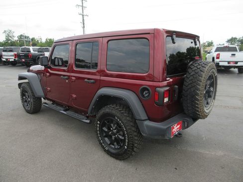 Used 2021 Jeep Wrangler Unlimited Sport AWD/4WD image 8
