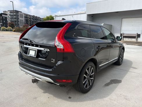 Used 2017 Volvo XC60 T6 Dynamic w/ Climate Package AWD/4WD image 9