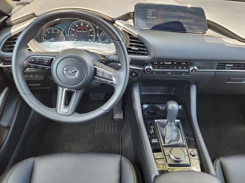 Used 2025 MAZDA MAZDA3 s FWD image 3