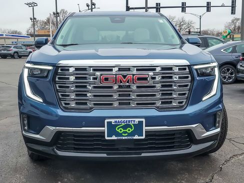 Certified 2025 GMC Acadia Denali w/ Super Cruise Package image 4