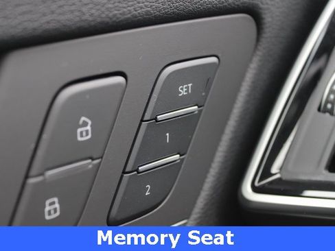 Used 2025 Audi Q5 2.0T Premium Plus image 4