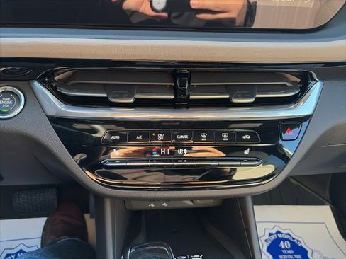 New 2026 Buick Envista Avenir image 23