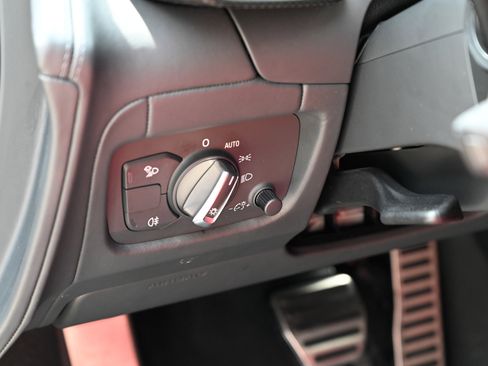 Used 2018 Audi R8 V10 plus AWD/4WD image 22