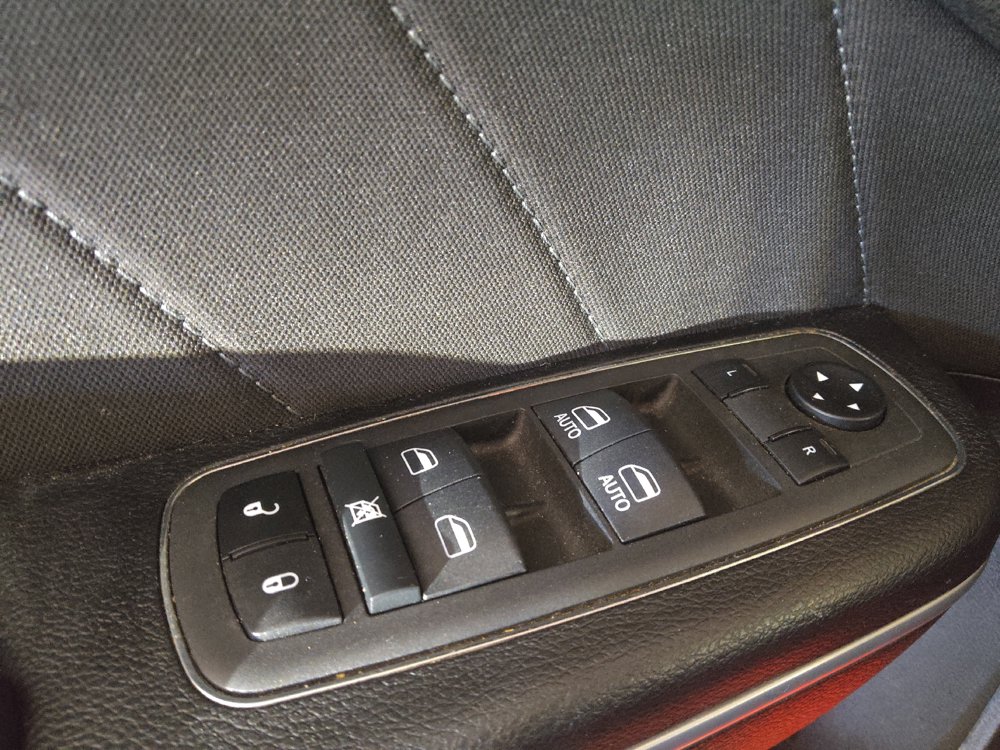 Used 2022 Dodge Charger SXT RWD image 27