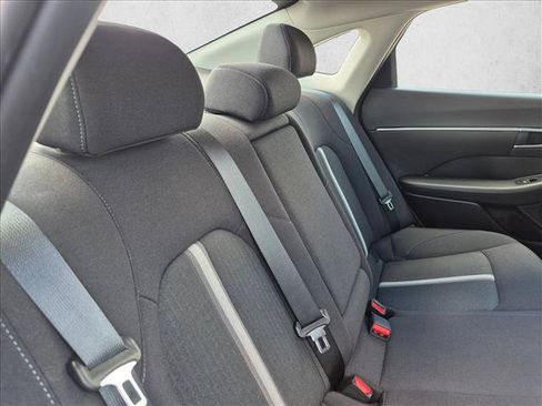 Used 2023 Hyundai Sonata SEL w/ Convenience Package FWD image 16