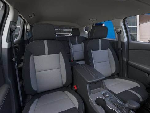 New 2026 Chevrolet Blazer LT w/ Convenience Package FWD image 16