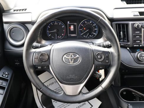 Used 2017 Toyota RAV4 XLE w/ Plus Special Value Package AWD/4WD image 13