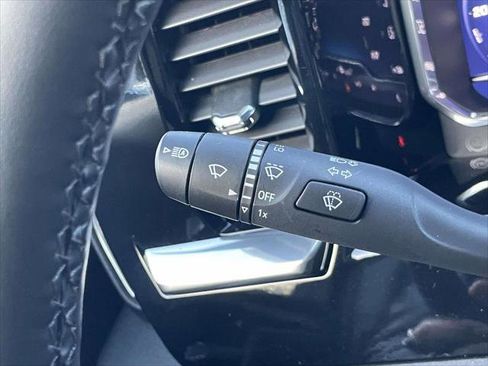 Used 2025 Chevrolet Silverado 1500 LT image 19