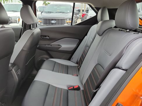 Used 2024 Nissan Kicks SR w/ SR Premium Package FWD image 10