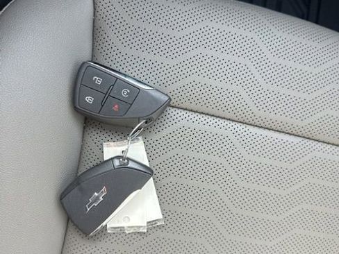 Used 2024 Chevrolet Colorado ZR2 w/ ZR2 Convenience Package III image 35