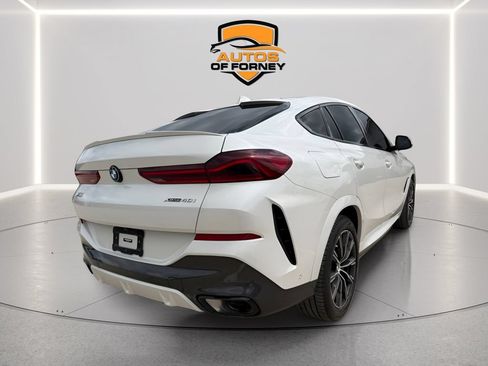 Used 2023 BMW X6 xDrive40i w/ Executive Package AWD/4WD image 4