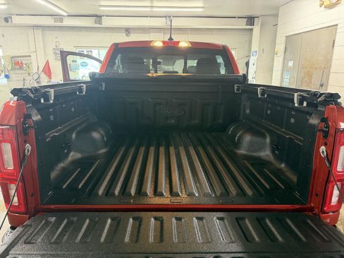 Used 2019 Ford Ranger XLT w/ Equipment Group 302A Luxury AWD/4WD image 13