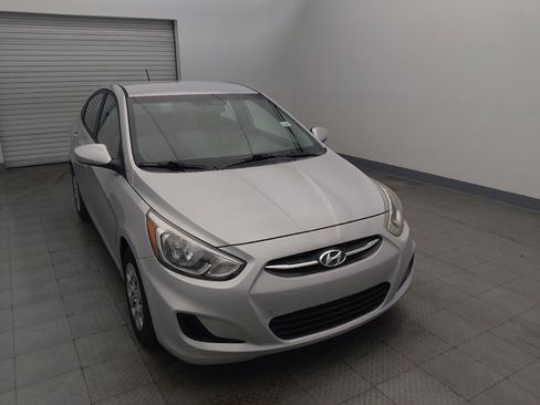 Used 2017 Hyundai Accent SE image 14