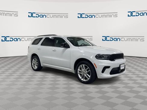 Used 2024 Dodge Durango GT AWD/4WD image 2