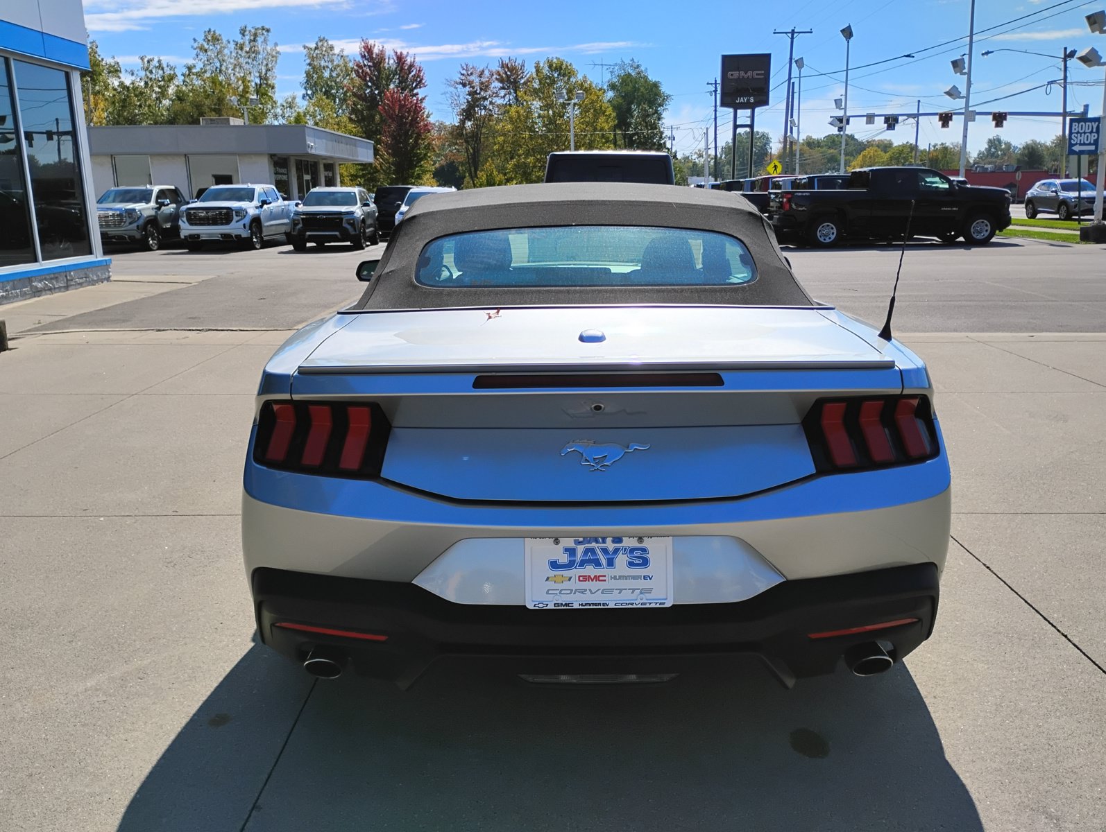 Used 2024 Ford Mustang Premium RWD image 8