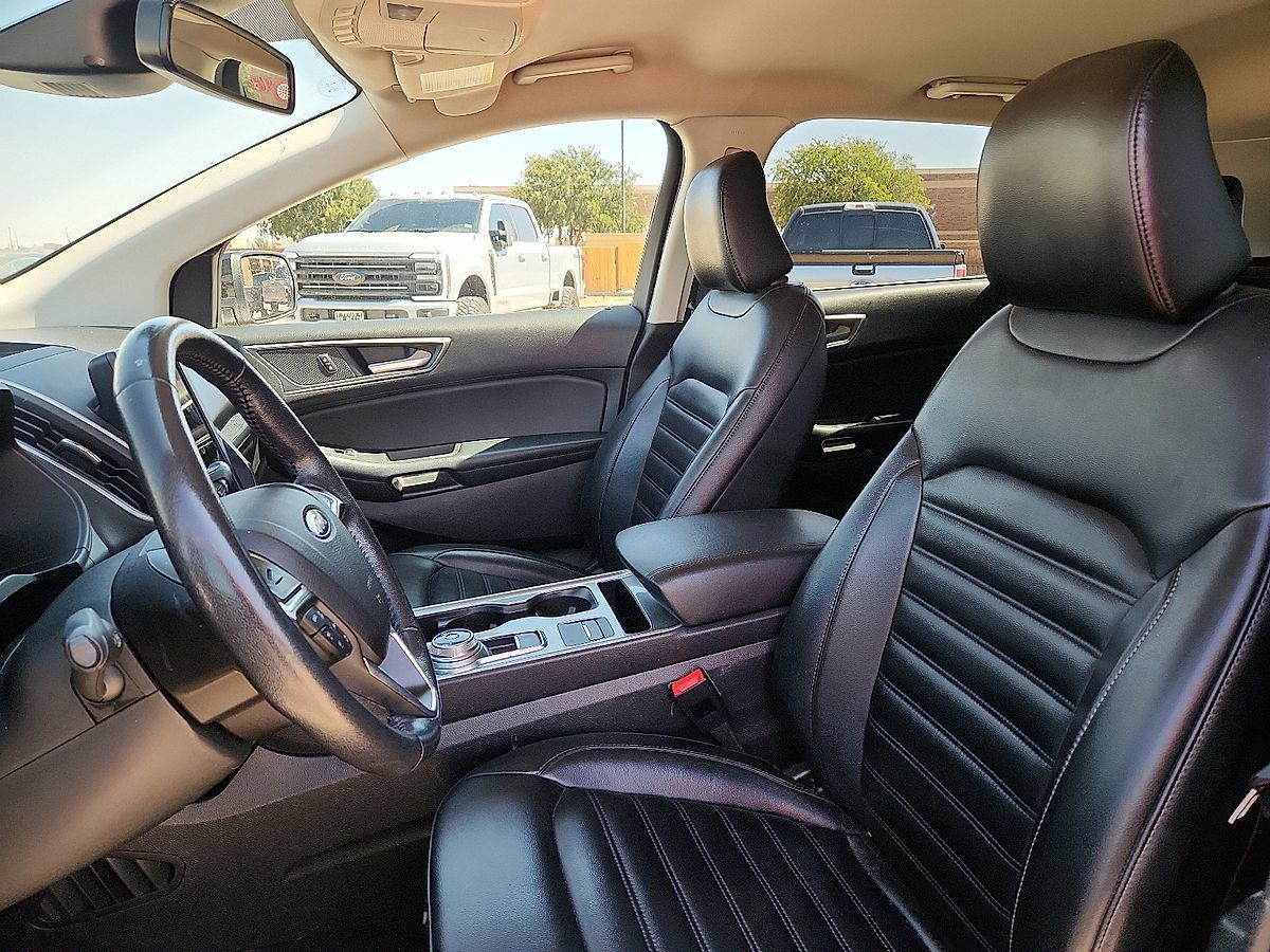 Used 2023 Ford Edge SEL AWD/4WD image 8