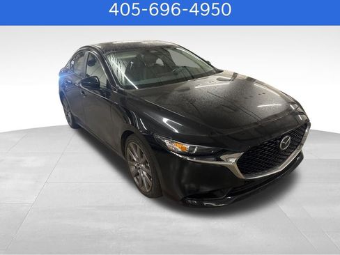 Used 2025 MAZDA MAZDA3 s FWD image 2