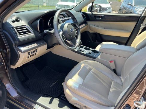 Used 2019 Subaru Outback 2.5i Limited w/ Protection Package #1 AWD/4WD image 13