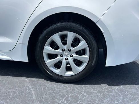 Used 2023 Toyota Corolla LE image 10