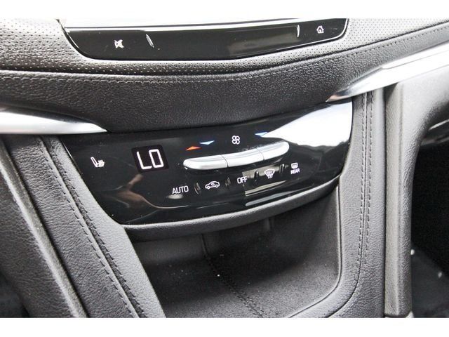 Used 2025 Cadillac XT5 Luxury FWD image 25